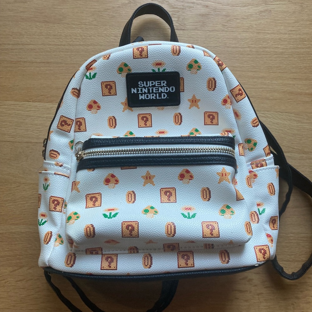 Universal Studios Hollywood Super Nintendo World Mini Backpack